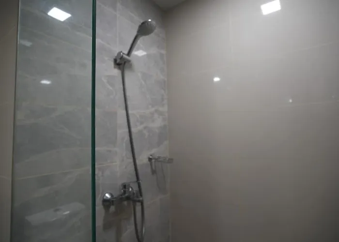 Cozy Modern 1br With Pool Access And Near Okada Apartamento *