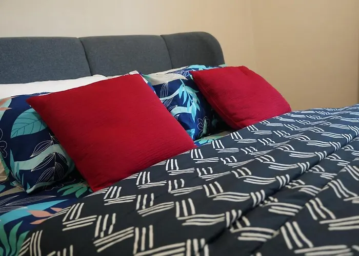 Apartamento Cozy Modern 1br With Pool Access And Near Okada Manila
